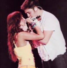vonsemody's tweet photo. "Não importa o que as pessoas pensam , se você acredita ...vale a pena "

              💛
FELIZ DIA VONDY 

#Vondy https://t.co/JbqMcp8sMm