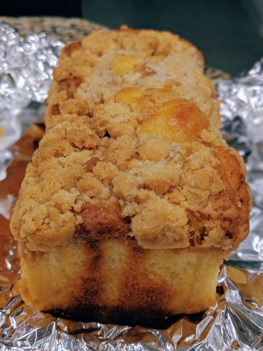 EeZeEpEe's tweet image. Home baked #AppleBread courtesy of one of the night nurses on my unit. So good! 

#Pixel2XL #TeamPixel #TeamAndroid #PhoneByGoogle #MadeByGoogle #ShotOnPixel #PortraitMode