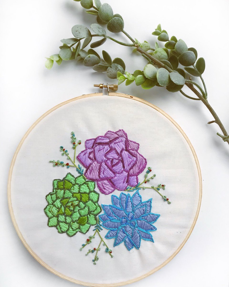 Succulent garden embroidery hoop 🌸#succulents #embroidery #embroideryart #plantembroidery