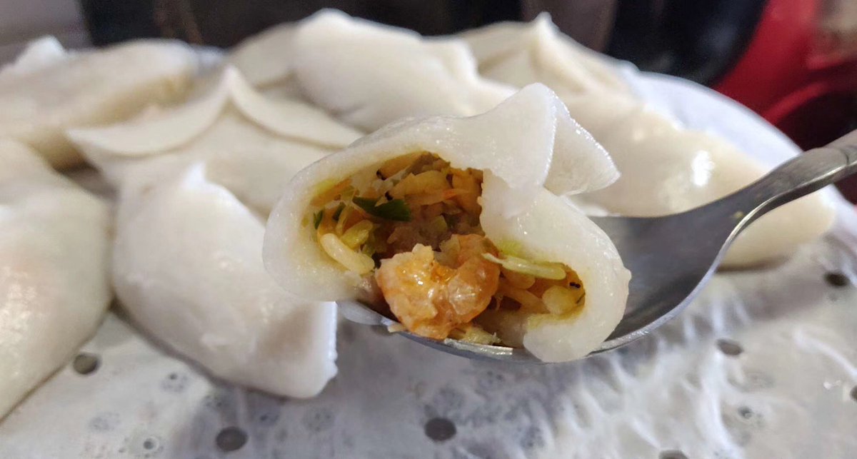 The annual Dongzhi Festival arrived. In the traditional sense, we ate the Dongzhi Jian, and we grew up one year old as the years slipped like water, and fleeted.SO FAST.
HAPPY NEW YEAR!