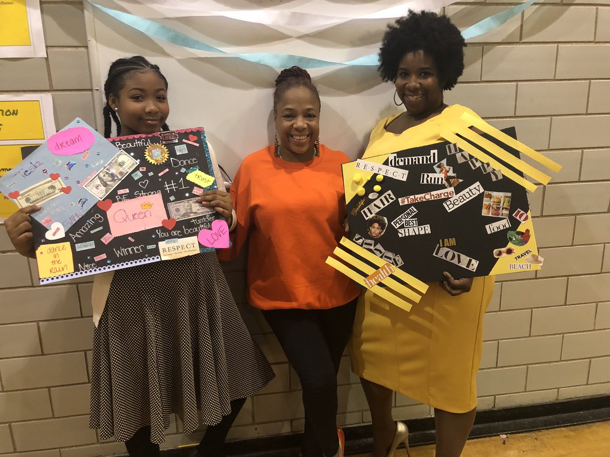 _Mz_Flo's tweet photo. Super FIYAH Fan Thursday💃🏽🔥
Special S/O to FaChica Austin Alderson❗️
#FloFiyah #SuperFIYAHFan #Thursday #ThankfulSzn https://t.co/eOy23xptVr