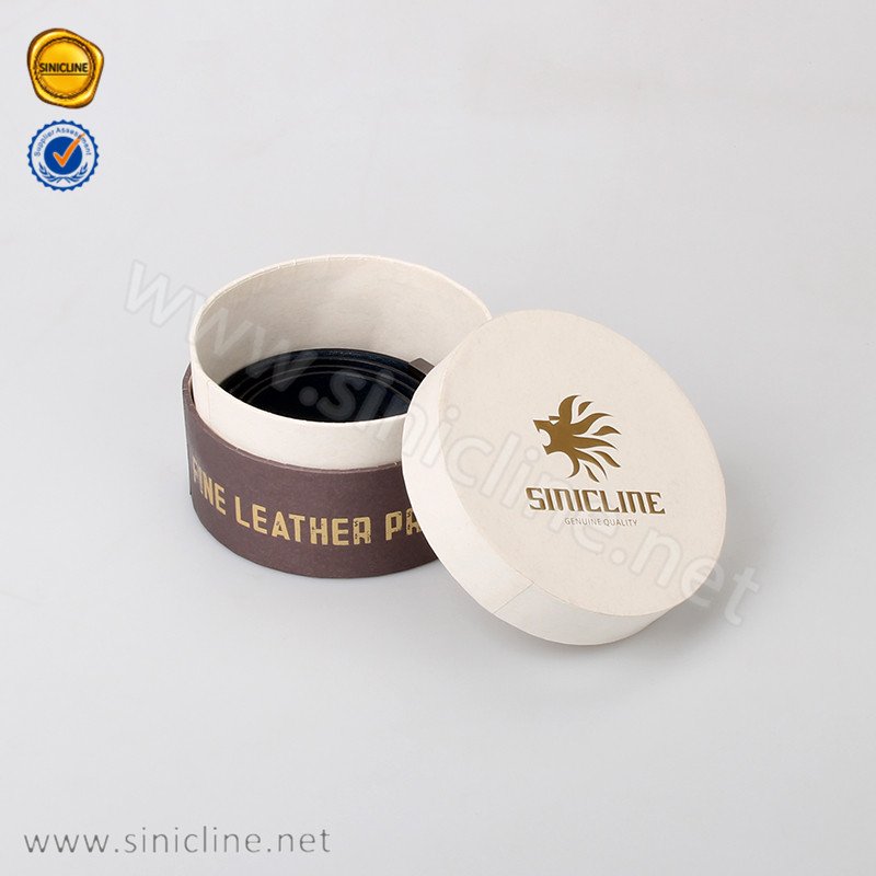 SiniclineE's tweet photo. Time to add some glamour to men accessories packaging, You can choose the texture paper coated and have it personalised with gold foil stamping logo that create obsolutely a premium look. https://t.co/nq3ULBFtDG