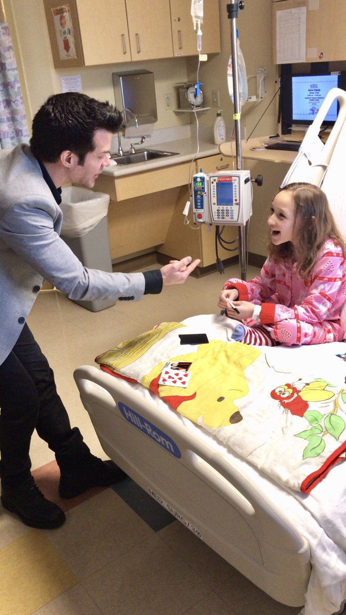 Thank you @jeffcivillico & @winwincharity for arranging our visit to @SunriseHosp to perform some magic!