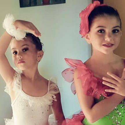 VctorBogarin2's tweet photo. Entender que el regalo más preciado que Dios nos da son los hij@s...
Es entender el valor de la vida...#amomishijas https://t.co/298tsbcFoa