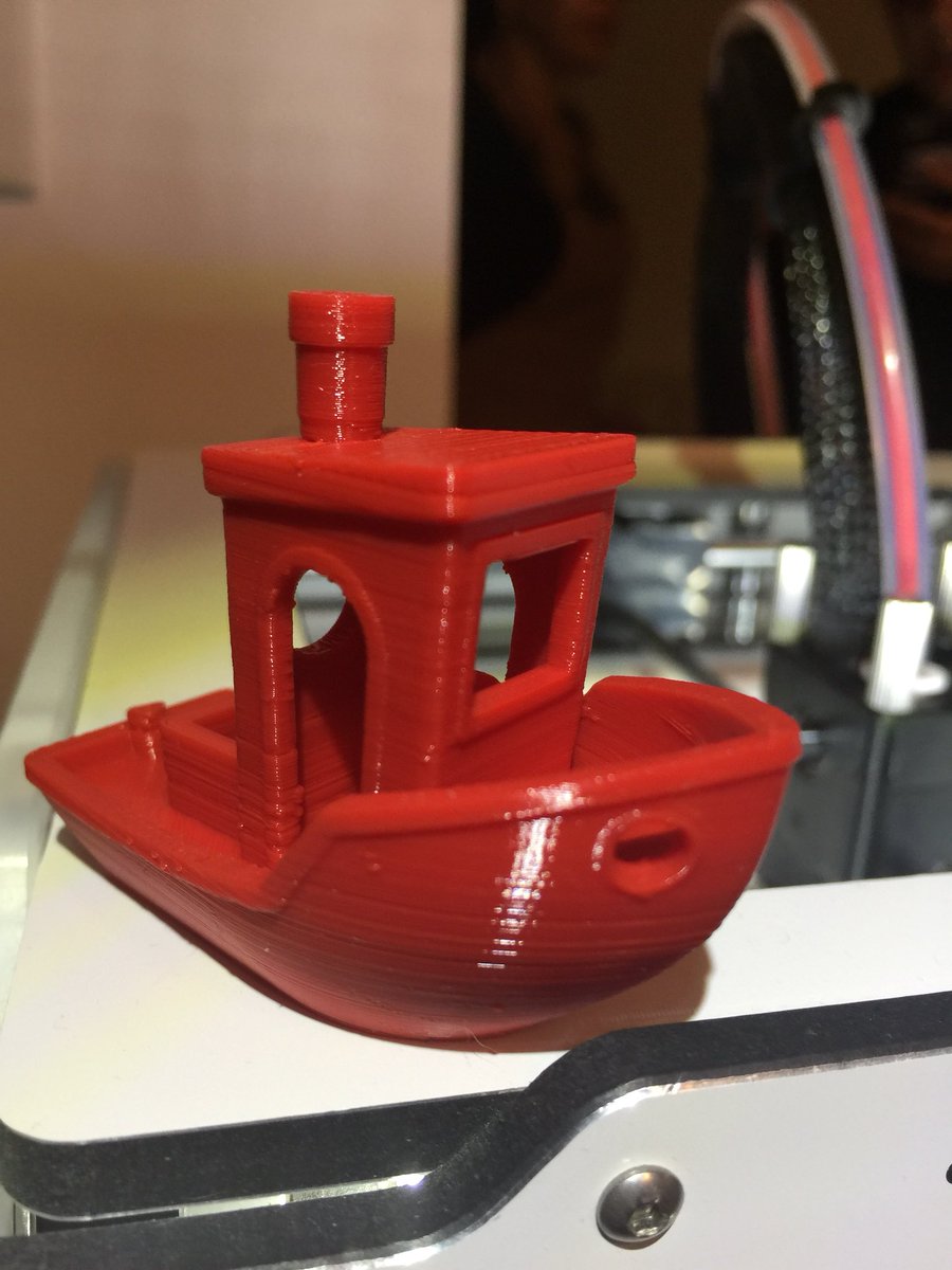 3D Benchy printed with our Red MeltInk3D PLA filament on Ultimaker 2 GO! Ultimaker and MeltInk3D work very nicely! 
#meltink3d #3dprinting #filament #ultimaker2 #prusa #3dprinter #plafilament @blackjackprints @3d.now #red #3DPrinter