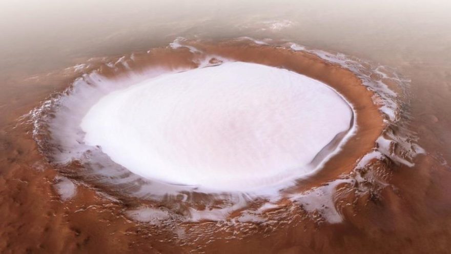 Mars'ta en büyük su rezervi, çapı 82 kilometreye varan Korolev kraterinde görülebiliyor.
sozcu.com.tr/2018/dunya/mar…