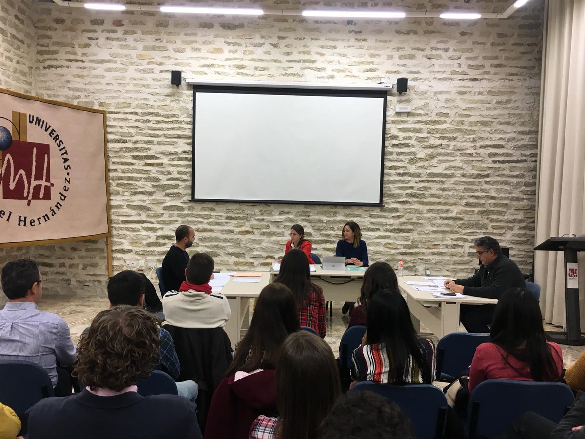 arrabal_platero's tweet photo. Ayer celebramos un juicio simulado en la asignatura "Práctica laboral especializada" del @mabogaciaUMH 
¡Visto para sentencia!
Enhorabuena, ¡buen trabajo! https://t.co/mSzusN81Dh