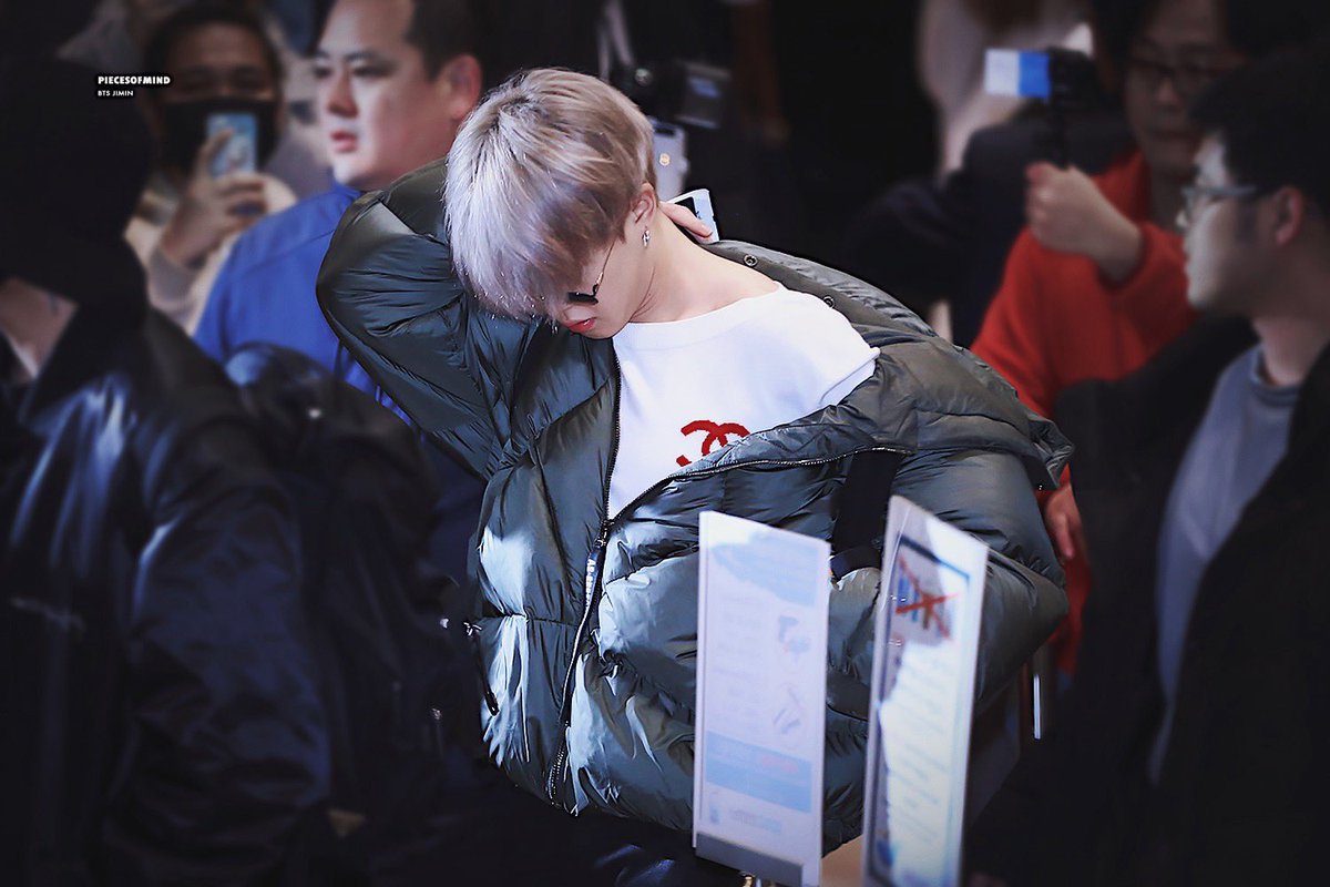 piecesofmind_jm's tweet photo. #JIMIN #지민 @BTS_twt 181221 https://t.co/V01Y0mAHiy