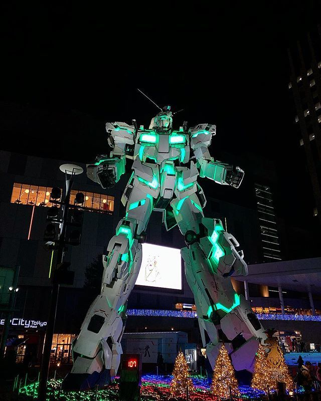 japoneando's tweet photo. En Japón puedes visitar desde templos milenarios hasta robots gigantes futuristas. #tokyo #tokio #japan #japon #nihon #odaiba #viajarporasia #viajerosporelmundo #viajero #japoneando #robot #gundam https://t.co/aIZm8YGqvD