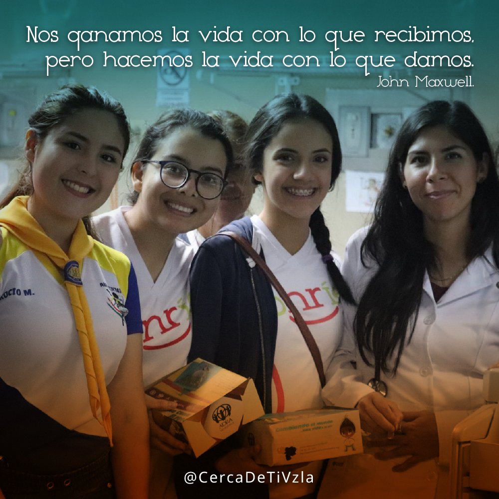 CercaDeTiVzla's tweet photo. 🙌🏼Llevadera es la labor cuando muchos comparten la fatiga: haces vida, regalas esperanza, brindas alegría cuando te das en solidaridad a los demás🤝
•
#CercaDeTi2018 #CercaDeTiVzla #SonríeDiosCreeEnTi =) https://t.co/7uuQwVNNyY