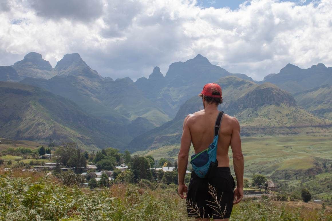 A FULL day at our favourite resort in South Africa - buff.ly/2V0KHJe #FindYourself at Cathedral Peak hotel