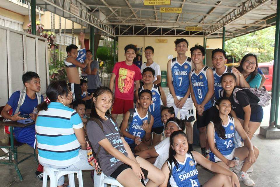 logrono_harvy's tweet photo. BlueSharks #volleyball #Intrams2k18 https://t.co/HmRerap8qd