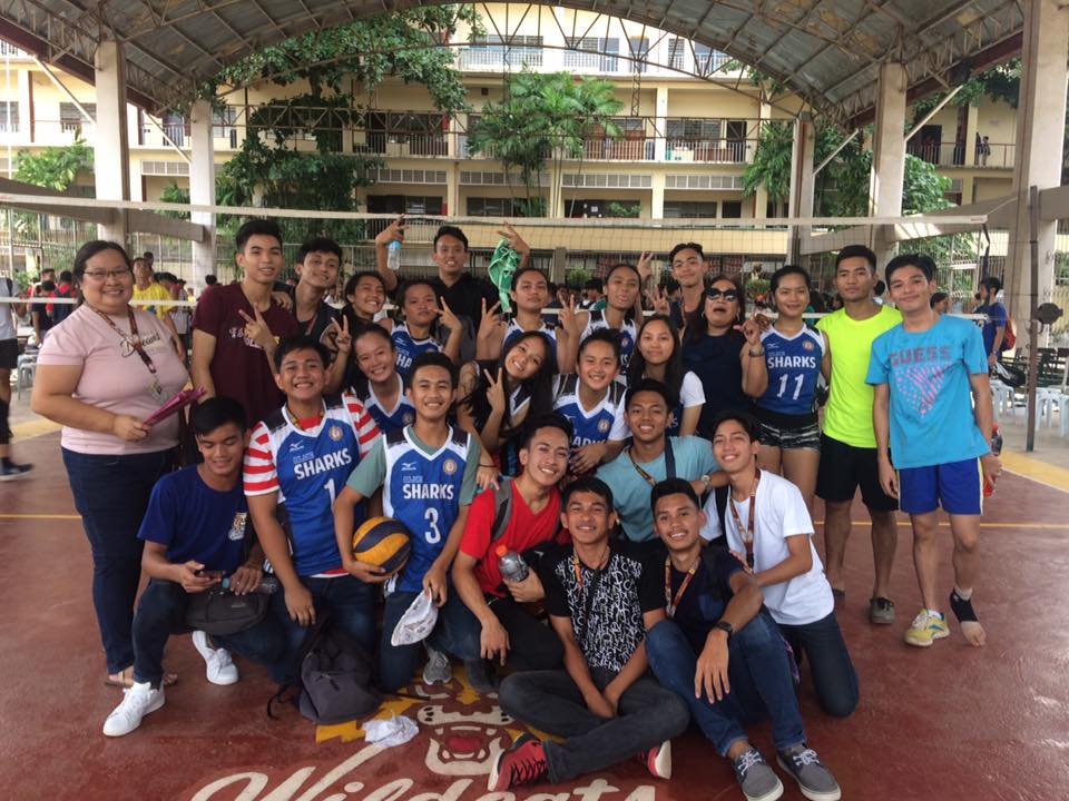 logrono_harvy's tweet photo. BlueSharks #volleyball #Intrams2k18 https://t.co/HmRerap8qd