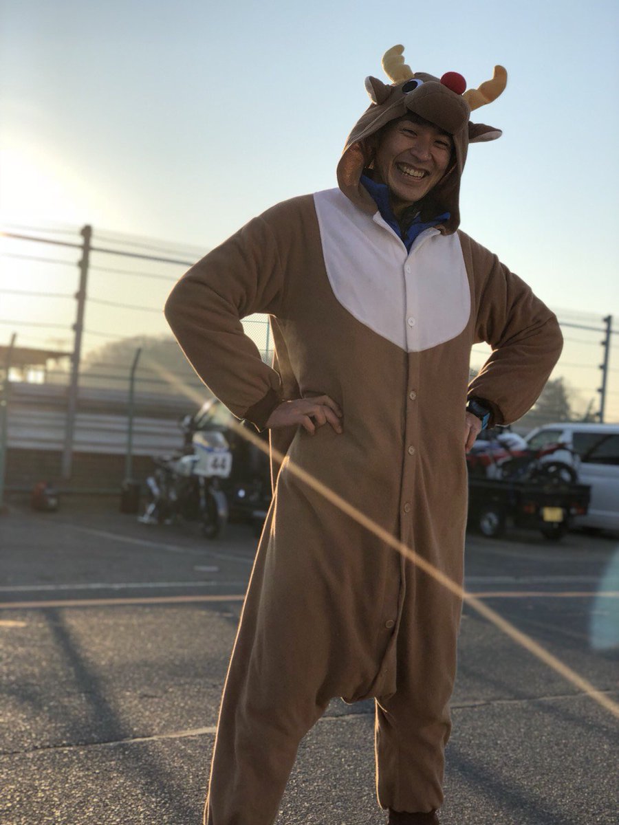 WMGyoh's tweet image. さぁて！
明日は今年最後の走行会！　筑波2000です♪
あ。2輪枠はあと数枠空いているので、本日22時くらいまでならDMいただければ参加OKです(笑)

明日お会いする方！宜しくお願い致します(｀・ω・´)ゞ

#筑波2000　
#走行会
#クリスマスSP
#バイクはドエムの乗り物
#だから寒くても乗る