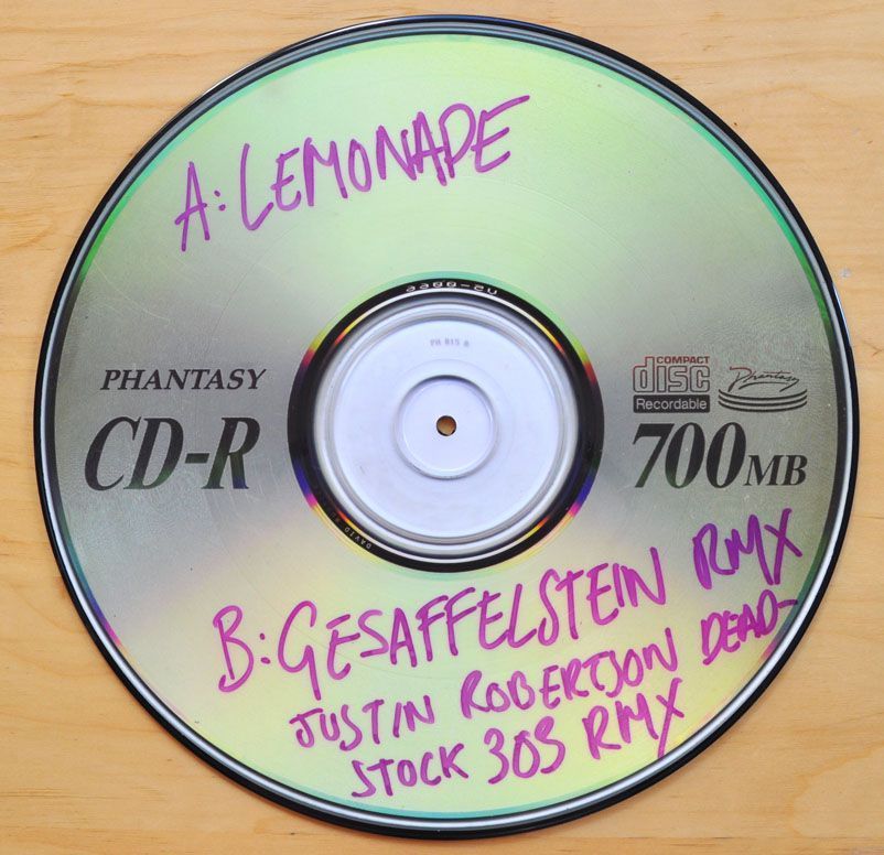 #Design This beautiful…..Vinyl?!