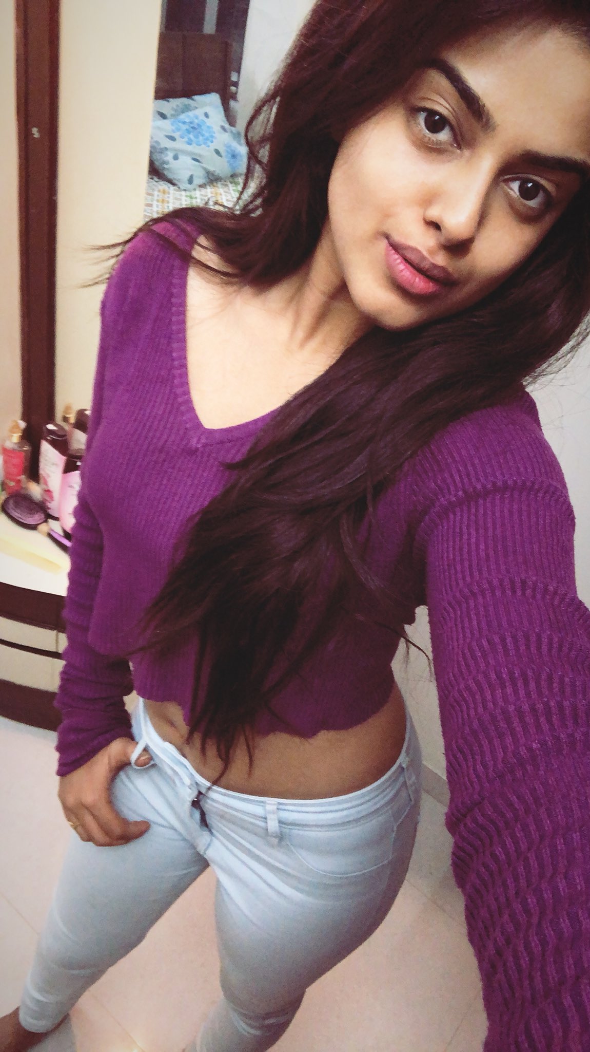 Du7M7gMUwAA62g_.jpg:large