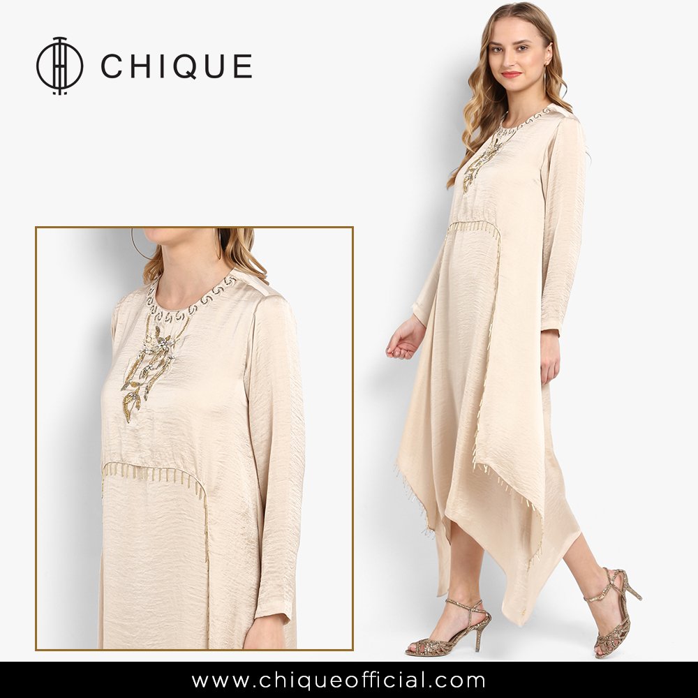chique_studio's tweet photo. Expand your wardrobe, this holiday season. 

Shop here: https://t.co/hDwJP7h04m #ChiqueOfficial #ChiqueWear#LoveForFashion                                             #WomensFashion                             #ChiqueStudio #Style                        #DressingUp #StayChique https://t.co/i9Du3JeUr6