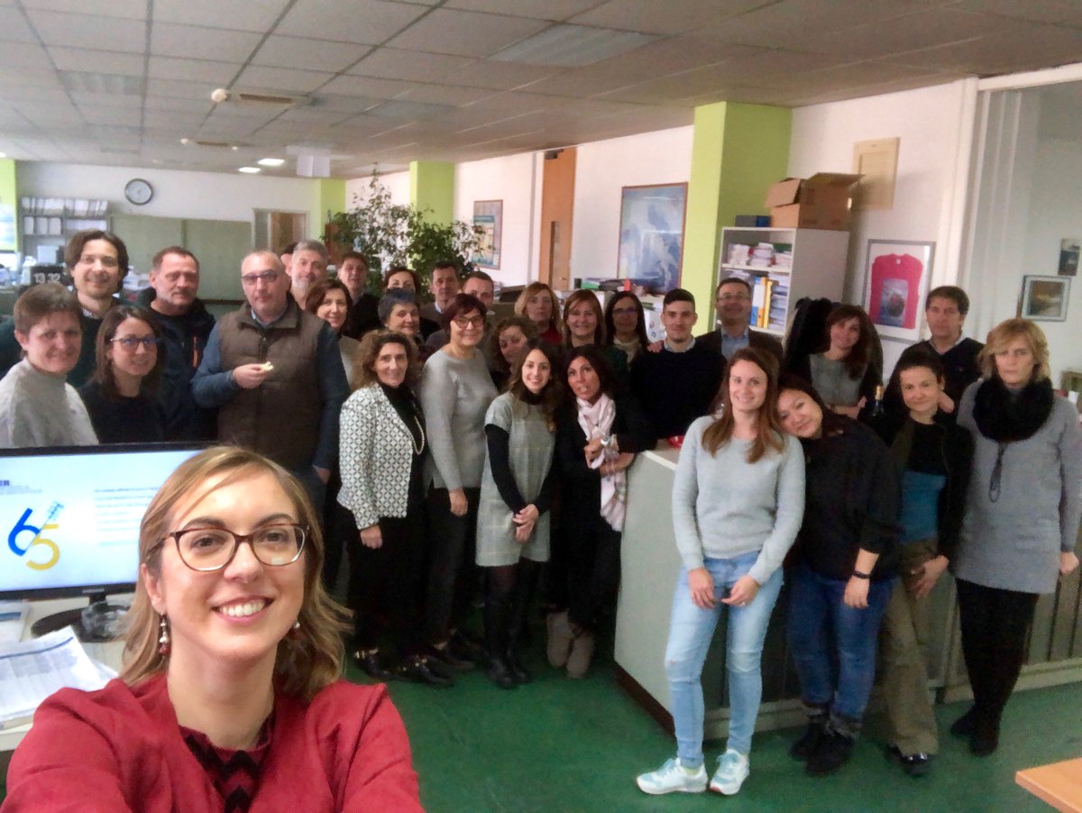 FERfreight's tweet photo. Festeggiando il Natale in casa @FERfreight!! #Ferfreight #Valmadrera #Pioltello #Pordenone #BassanodelGrappa #festeggiandoilnatale #celebration #fantasticteam #internationalforwarder https://t.co/ydDxurfHuM