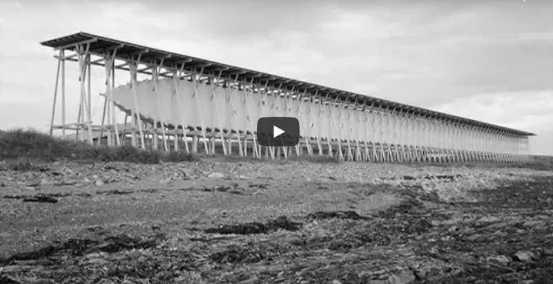 FundacionArquia's tweet photo. #ArquiaDocumental 'PETER ZUMTHOR. La práctica de la #arquitectura' en el Blog de @jorgegorostiza: "Zumthor permanece impertérrito, con un aspecto físico de personaje de una película de Ingmar Bergman y lo que cuenta a veces es fascinante..." https://t.co/qrM4QHMXUH https://t.co/JOY7I08YKk