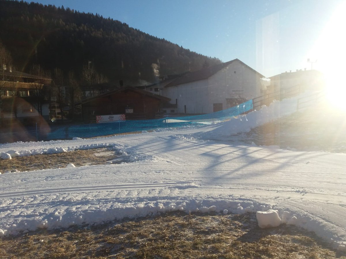 dolomiti@valcomelico.it tweet media