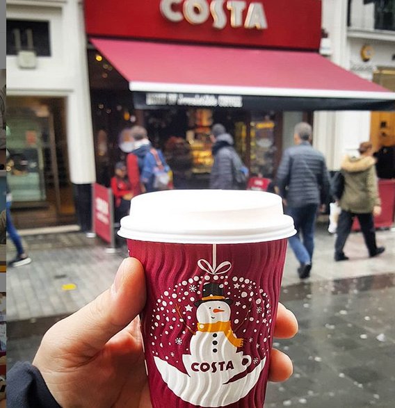 ¿Últimas compras navideñas? 🎄 KEEP CALM & DRINK COFFEE #SabeANavidad ✨ 📷@learning_partner_london
