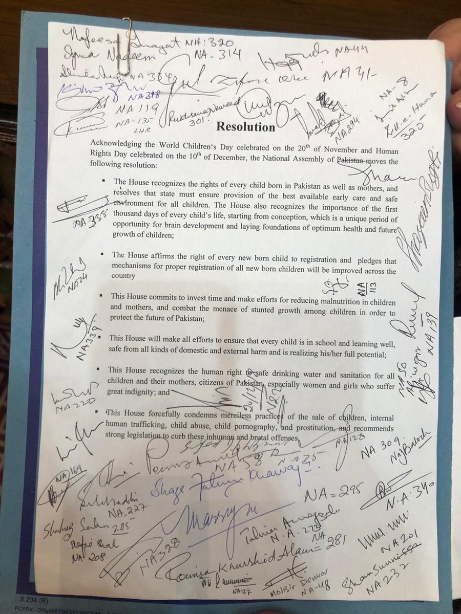ParwaanPakistan's tweet photo. Mehnaz Akber Aziz, MNA (PML(N) from NA 77  moved the resolution in the 6th Session of the parliament held from 10th Dec to 21st Dec 2018. The resolution unanimously approved with the consensus of treasury and opposition, Mohd Ali the parliamentary Minister read it. https://t.co/EbxDzse1zg