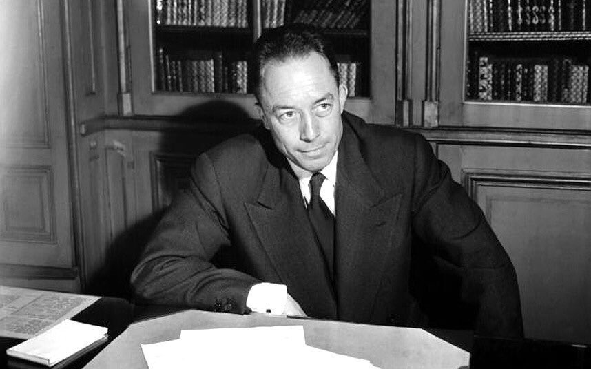 « Ce n'est pas assez de critiquer son temps, il faut encore essayer de lui donner une forme, et un avenir. »
Albert Camus