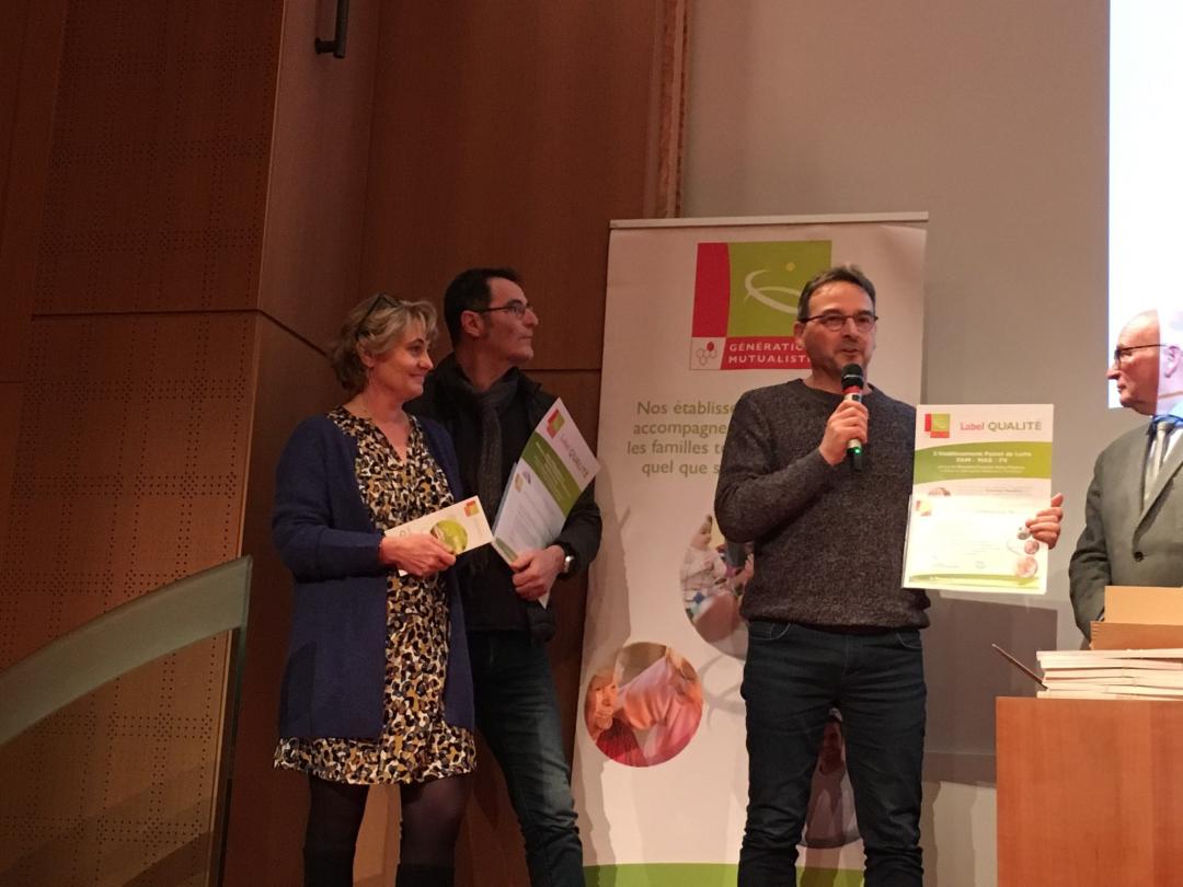 mfam4953's tweet photo. [RETOUR SUR...]
Les #établissements du pôle #Handicap de la @mfam4953 ont également reçu un #label #qualité lors de l'Assemblée Générale #GénérationsMutualistes du 18 décembre 2018 ! Félicitations à tous les établissements pour leur labellisation @Abline5 @LcChristelle https://t.co/NWTEaSMiHn