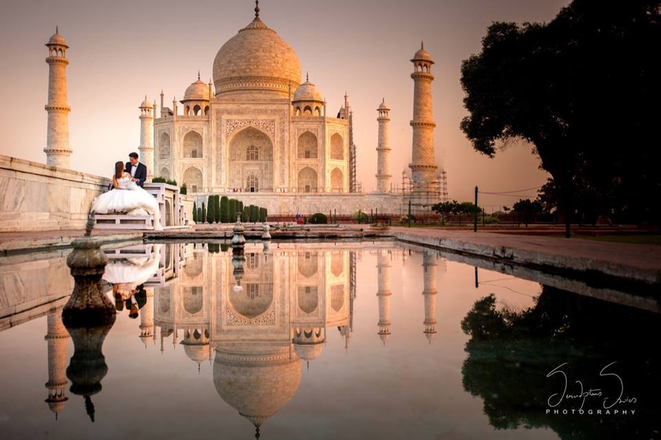 destinationshot's tweet photo. A #Portuguese couple pick #Agra, #UttarPradesh to spice up their #Romance. Meet these @instagram celebrity to explore the busiest wonder of the world - The @TajMahal through #photographers eye.
For more: https://t.co/B7rhm7zsLs | #DestinationPhotographers #DestinationWedding https://t.co/wdZ0DzUszb