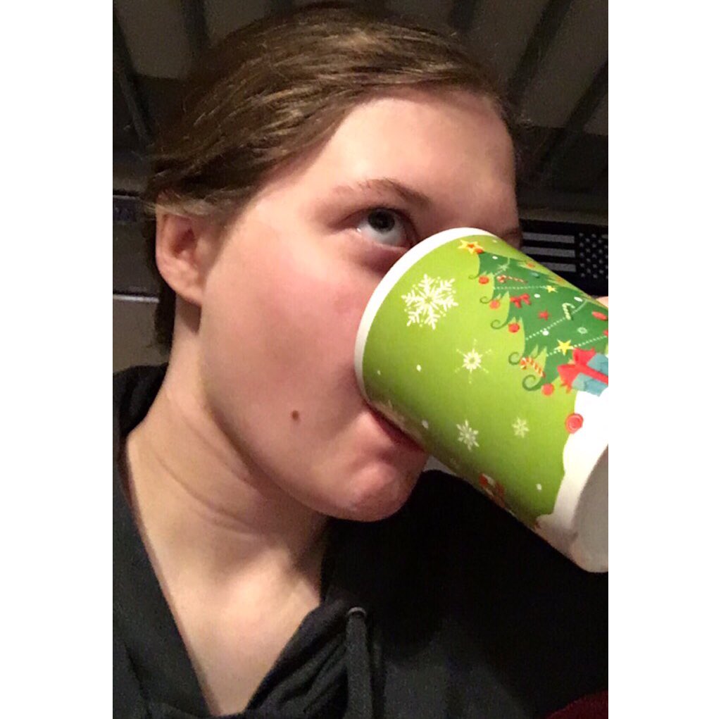 AviationLover97's tweet image. Up &amp;amp; at em’ this morning drinking a cup of Joe...er, I mean orange juice. Haha. I hate coffee. 😝🍊 #IThinkImCool #NotReally #IWishIWas