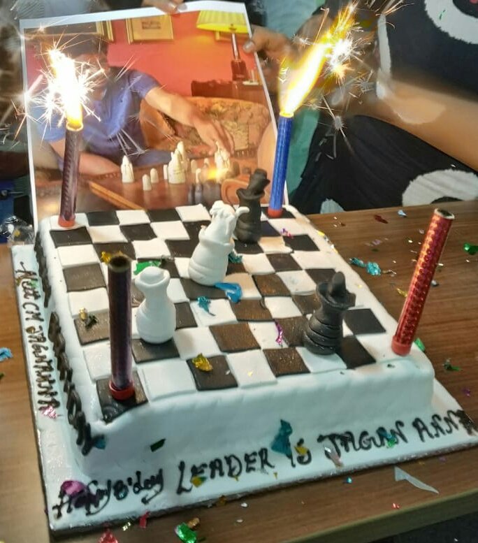 ManviDad's tweet image. Happy Birthday Annayya 😘😍
Isari check pedithe opponents ki dimma thiragali
#HBDBelovedLeaderYSJagan