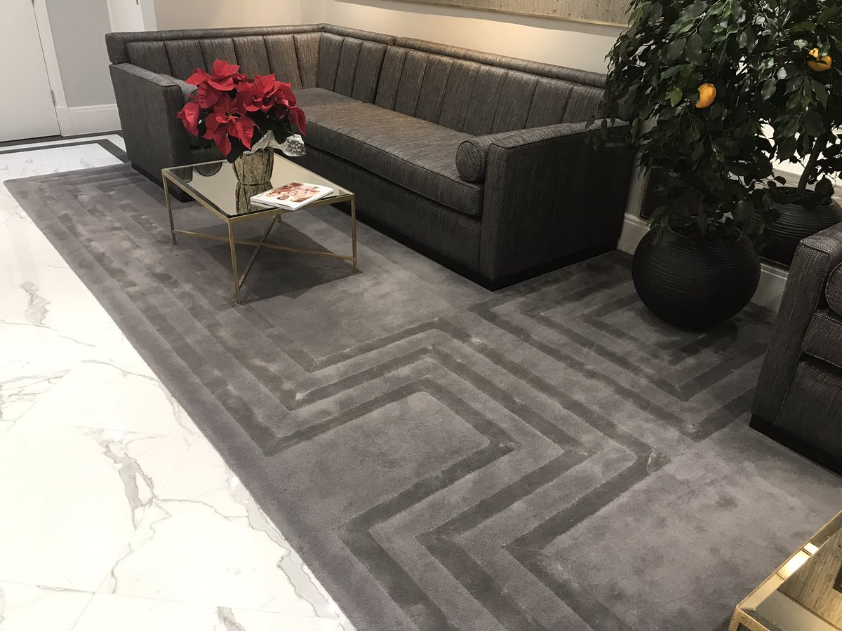CarpetBase's tweet image. Bespoke rug made up from two types of Viscose in an Imperial design

#viscose #bespoke #imperial #mayfair #london #londonstyle #londonlife #londonlifestyle #rug #flooring #bespokeflooring