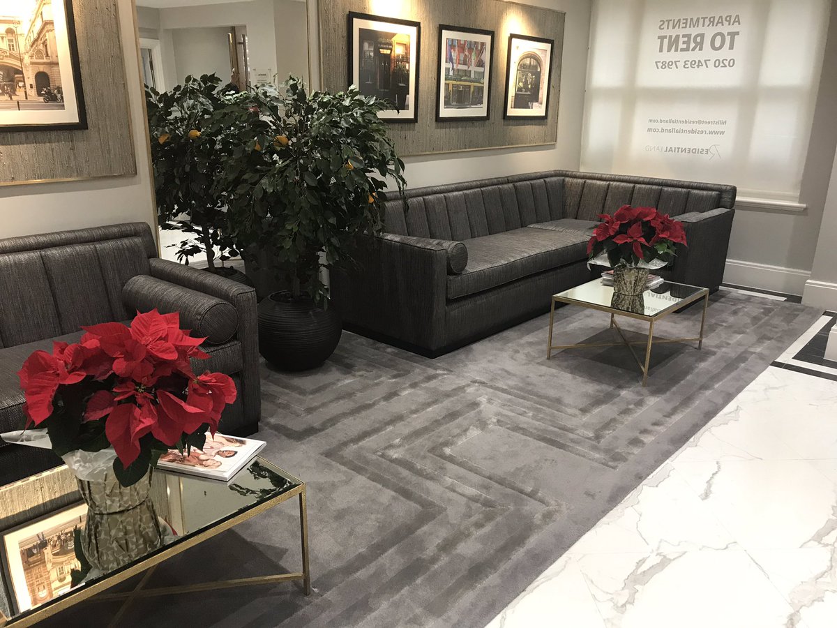 CarpetBase's tweet image. Bespoke rug made up from two types of Viscose in an Imperial design

#viscose #bespoke #imperial #mayfair #london #londonstyle #londonlife #londonlifestyle #rug #flooring #bespokeflooring