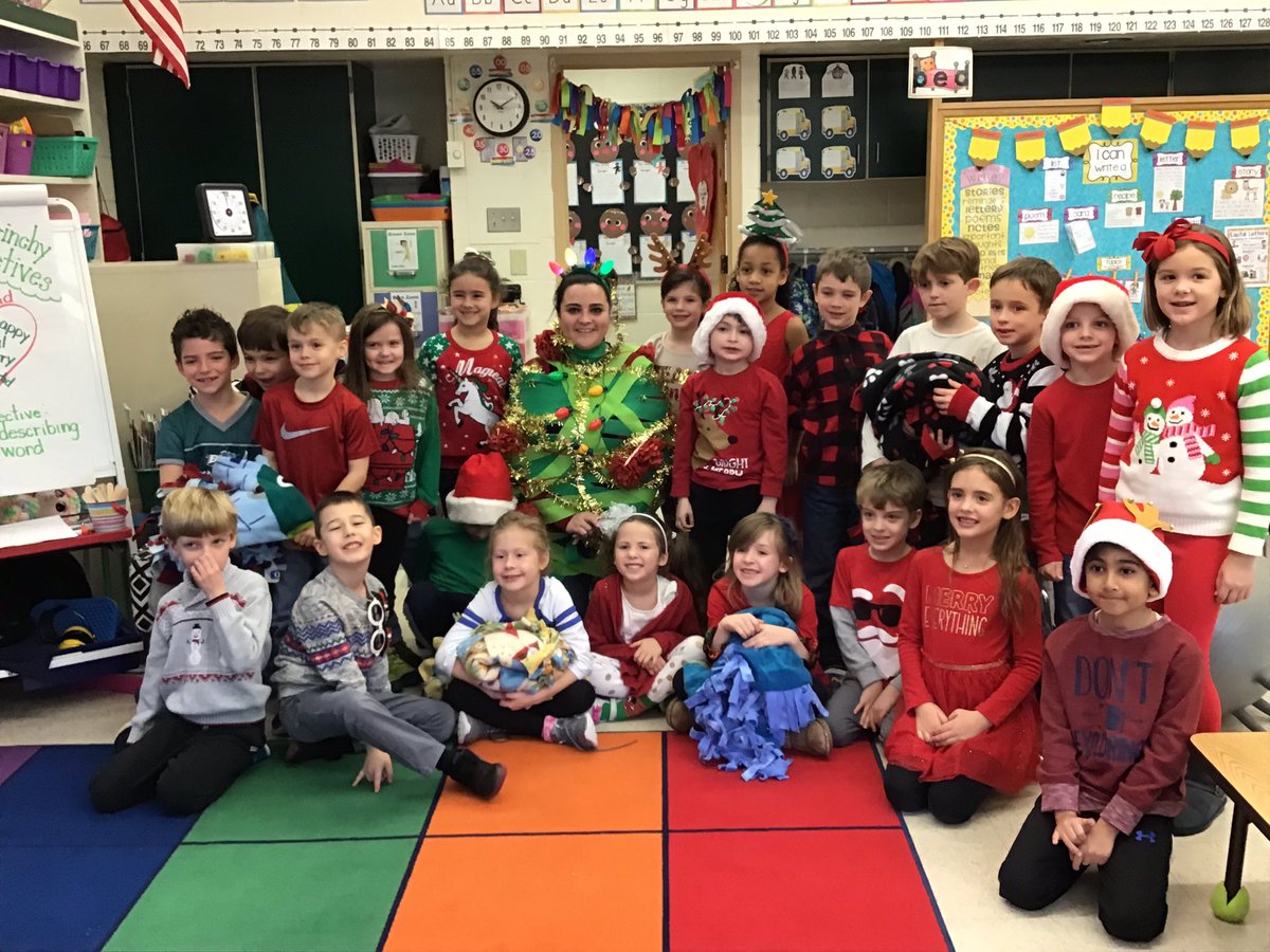 First graders spread holiday cheer by making blankets for Project Believe! #gogaymanmustangs
