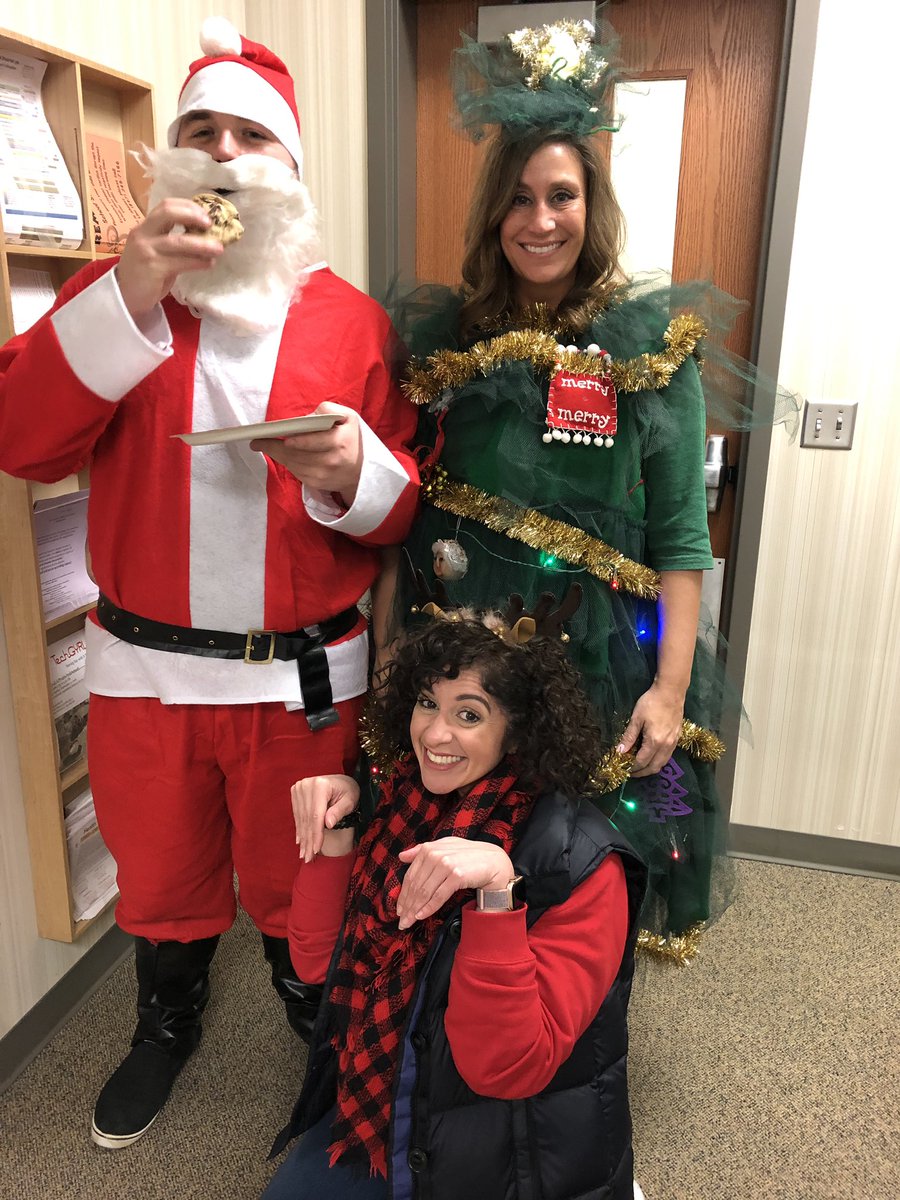 We have spirit yes we do!! We have spirit how about you!! Happy Holidays!! 🎅🏼🎄⛄️ <a href="/PrairieTrailD56/">Prairie Trail</a> #d56acheives #ptpride