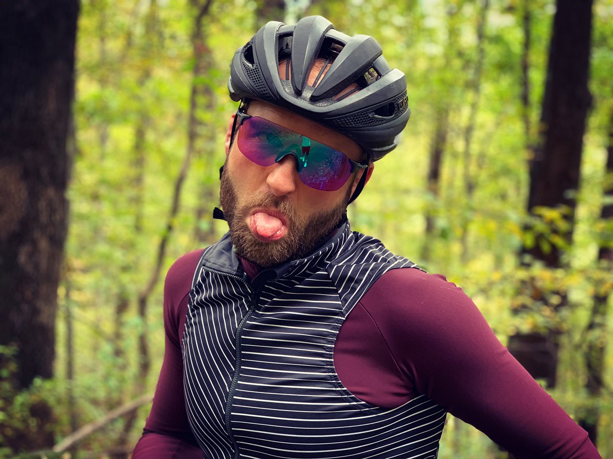 Coach_AP's tweet photo. A t t i t u d e -
keeps us young at heart π
#velocioapparel #girohelmets #ctscoach #oakley #dcvelo https://t.co/H4ZzNjHs56