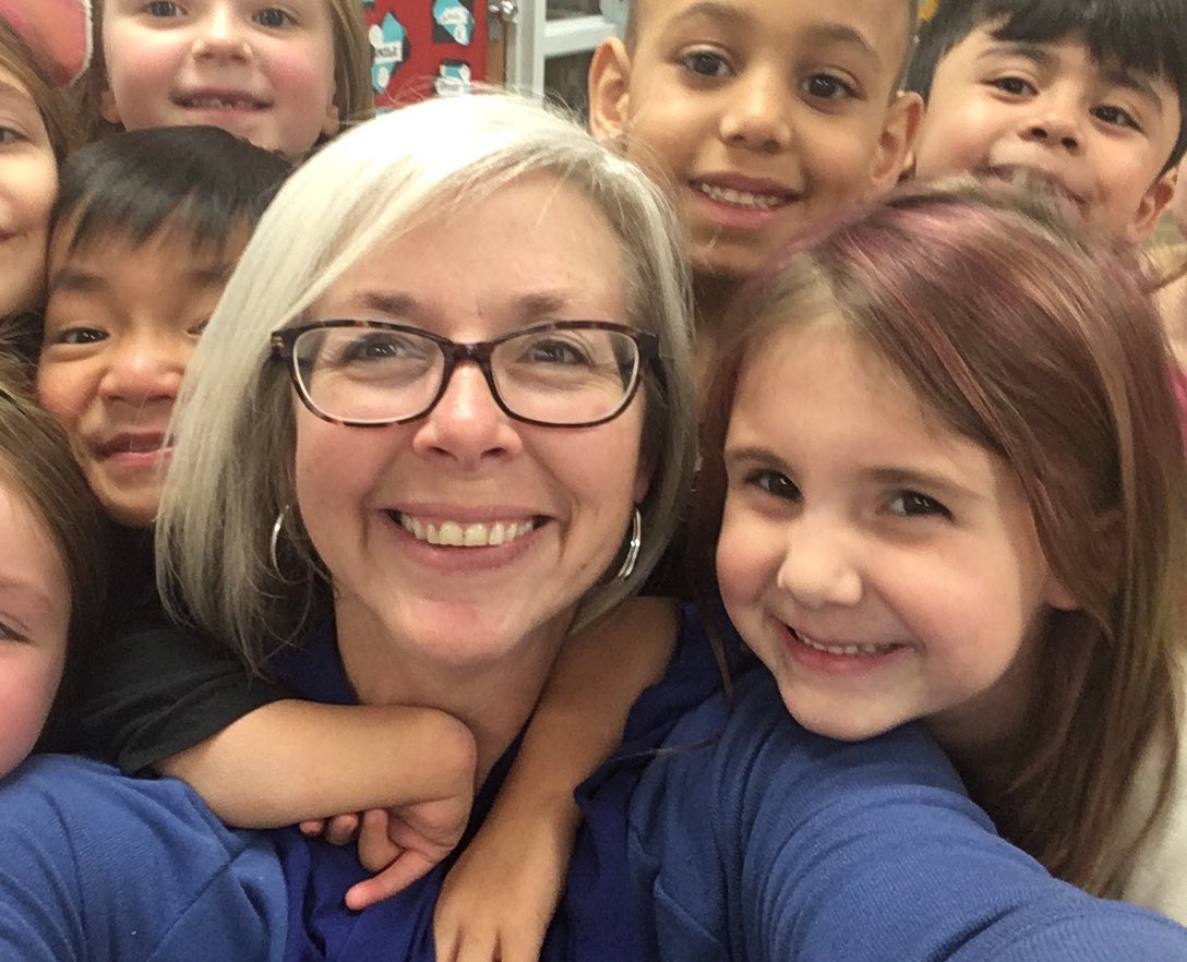 rsimontech's tweet photo. Reading Rainbow fav “Don’t Laugh at Me” We are beautiful people! #PittmanSPS@PittmanEagles #ClassroomCulture https://t.co/5O1iuZrBZg