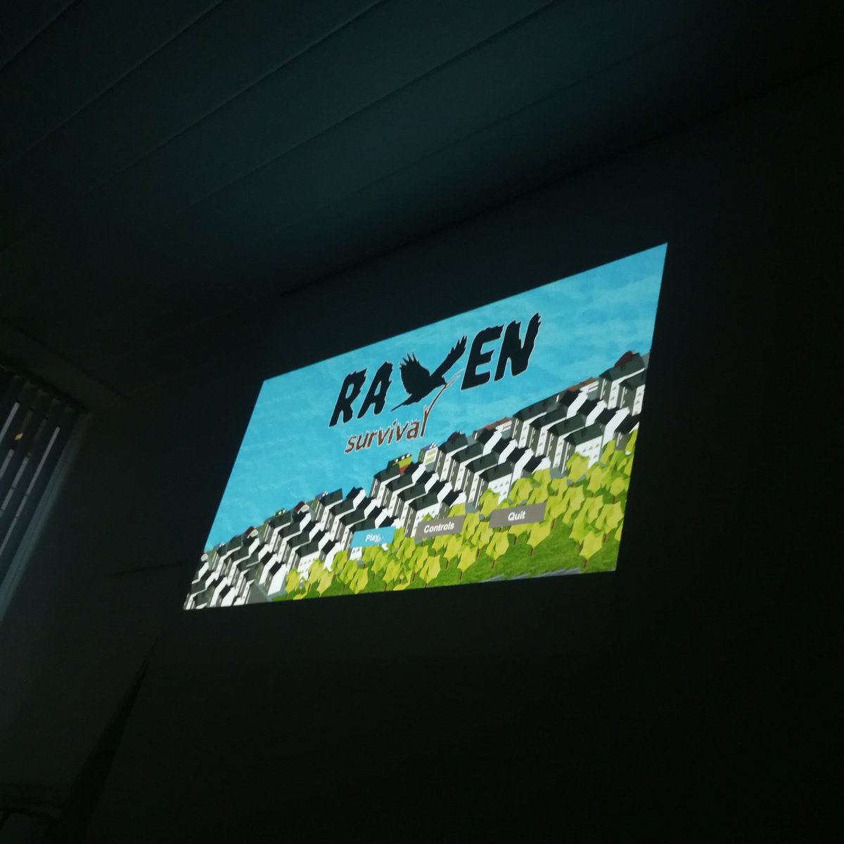 marieboland_'s tweet image. Même si j&apos;ai quitté #Interface3 il y a 2 mois désormais, c&apos;est avec plaisir que j&apos;y suis retournée pour assister à la présentation des projets finaux de toutes les femmes qui ont suivi cette formation de #gamedev durant un an !