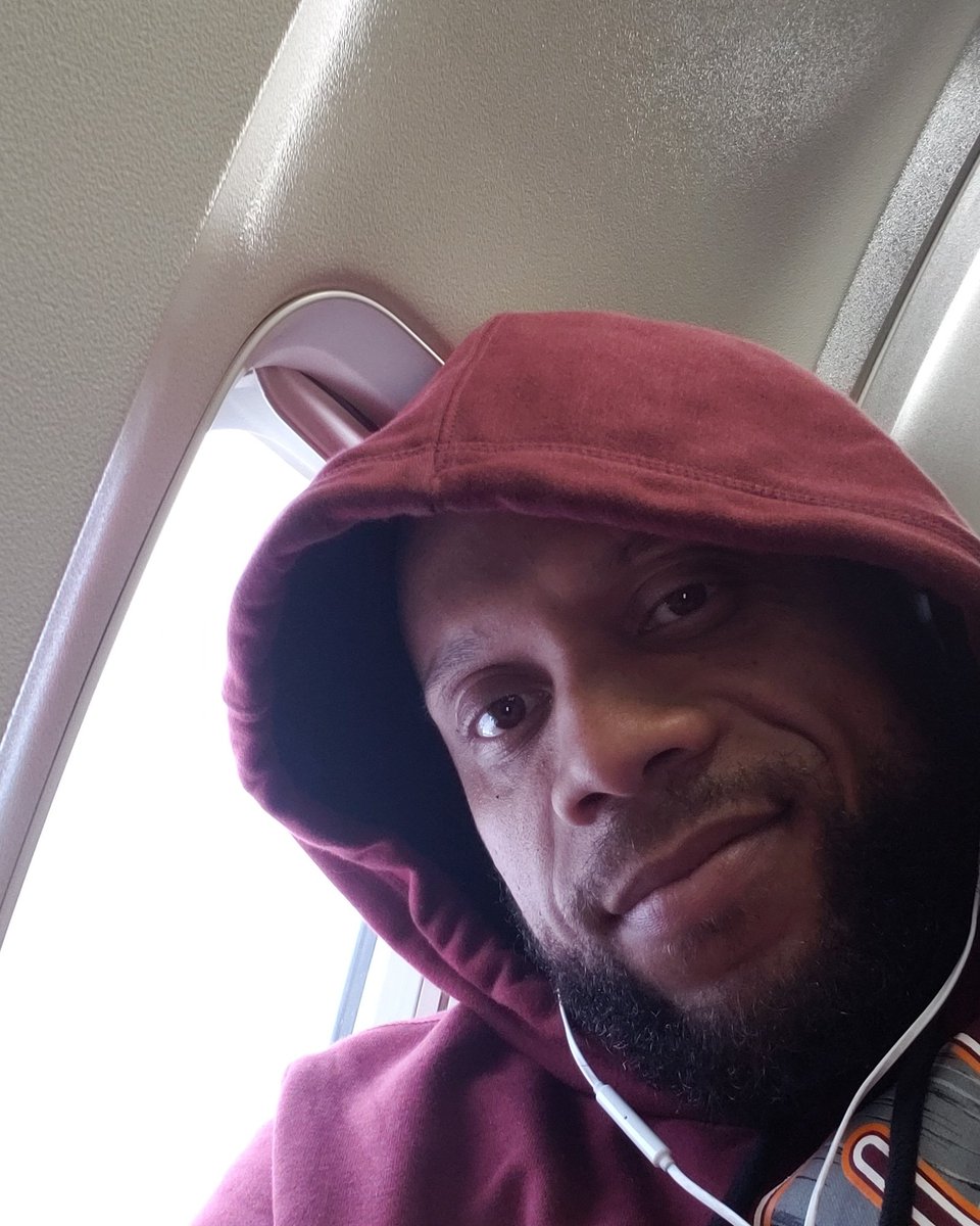 ToppFliight's tweet photo. Philly I'm out cold ass buffalo next stop https://t.co/8e7niisYyS