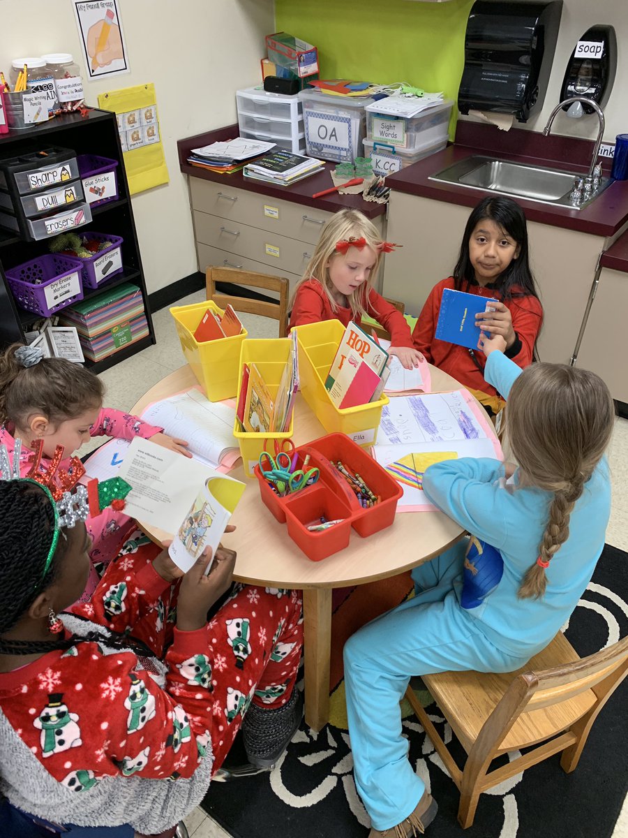 Our 5th grade book buddies came for Pajama time with their “ABC About Me” books and we shared one of our favorite books...If you give a mouse a *holiday* cookie #makingeverymomentcount #togetherwearebetter  @SardisES_NC @AGHoulihan @KevinBeals2 @kellylmarks54 @amybear7025
