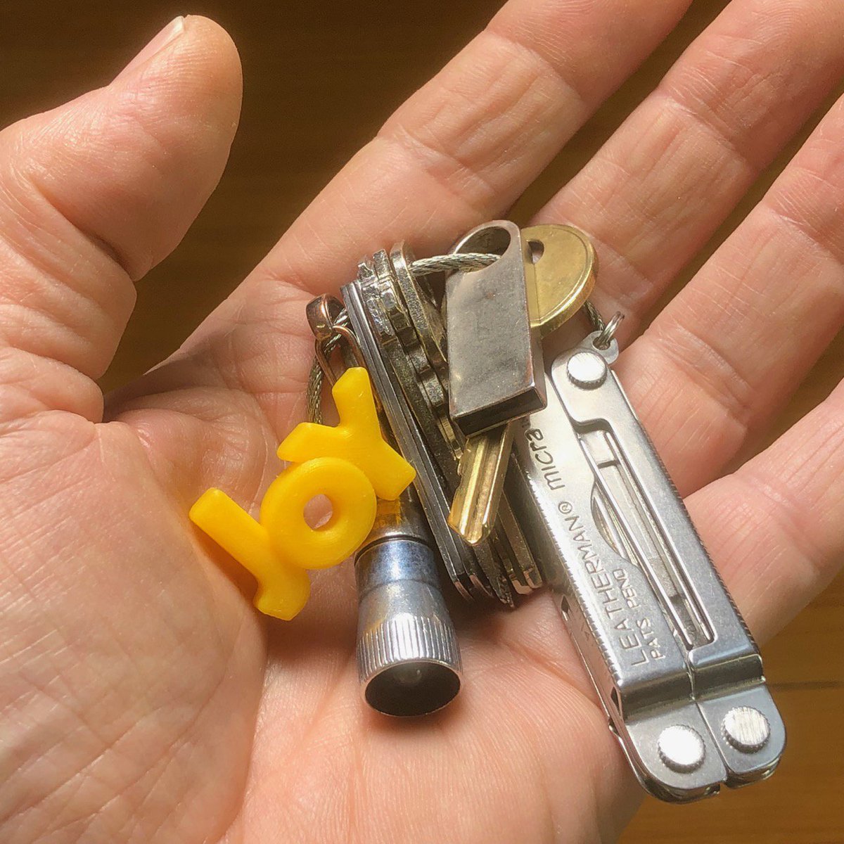 timcel's tweet image. Make Joy. Share Joy. Makers: #3Dprint little reminders there&apos;s Joy in the world. Carry in your pocket and it&apos;s there when you need it. Make and share with friends &amp;amp; strangers. thingiverse.com/thing:3298739 @SRuhle #GoodNewsRUHLES #joy #thejoyproject