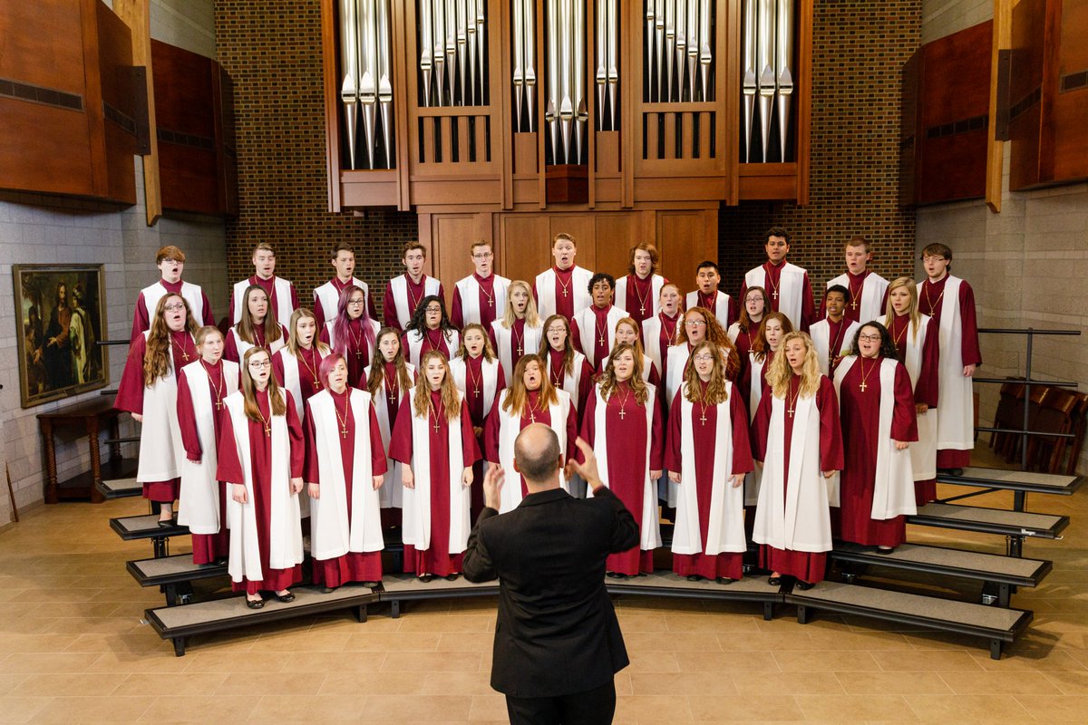 lenoirrhyne's tweet image. An edited version of A Lenoir-Rhyne Christmas will be streamed this Christmas Eve on WNNC (101.3 FM &amp;amp; 1230 AM) from 7 pm - 8 pm and on Big Ways (105.9 FM &amp;amp; 630 AM) from 8 pm - 9 pm. The live recording of the performance can also be viewed at lr.edu/LRLive.