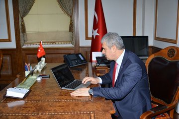 Resmi Twitter'da görüntüle