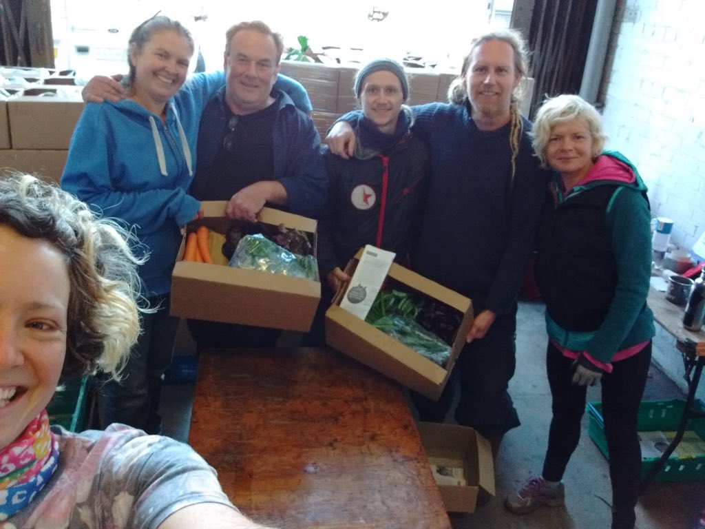 vegboxpeople's tweet image. We’re #hiring! Join us to help take our co-op to the next level to bring wonderful organic veg into Manchester to feed the masses. Check out the link for more info Kindling.org.uk/vegboxpeople_r… #Jobs #sustainable #organicfarming #localfood