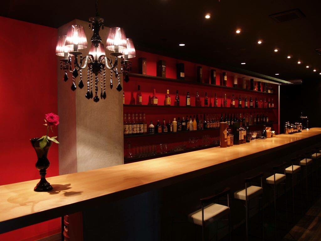 Tomiso 過去施工事例 Bar Antaress 来年10周年を迎えるさそり座のひときわ赤い1番星をイメージしたbar T Co J5gw7f0qcm Barデザイン Bar設計 飲食店設計 店舗設計 飲食店デザイン 店舗デザイン 店舗内装 富山の店舗 店舗併用住宅