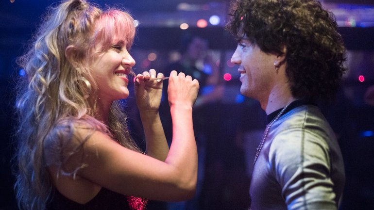 Jimena Barón en cine 🎬
Este año, la subcampeona de #Bailando2018 ,<a href="/baronjimena/">ᒎ 𝗠𝗘𝗡𝗔</a> , formó parte de la película #ElPotro , que ingresó al top 5 de las argentinas más vistas. 
Mirá el clip 👉
youtube.com/watch?v=EQ8XNH… … 
Cc #JimenaBaron