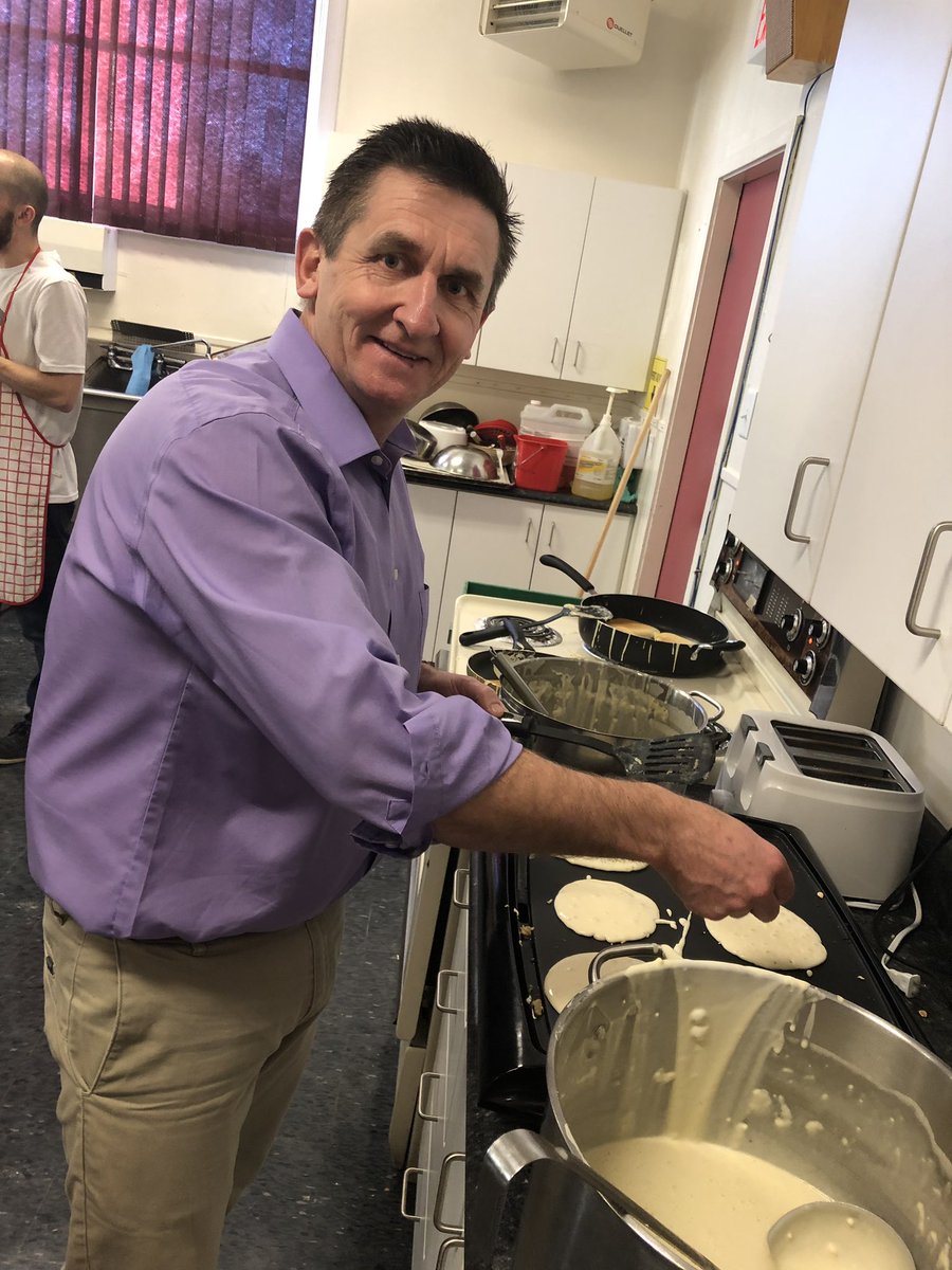 LCollegiate's tweet photo. MHA Derek Bennett partaking in the breakfast festivities at LC 🎄#derekbennett #NLESDCA https://t.co/iOQmGFsC1y