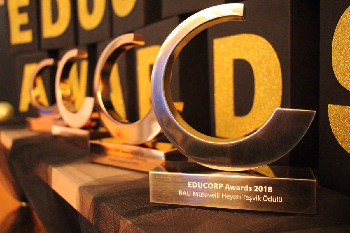 EduCorpBAU's tweet photo. Educorp Awards 2018 Kurumsal Eğitim ve Gelişim Ödülleri gala gecesinden🏆🏆🏆 #educorp #educorpawards @BahcesehirSEM @Bahcesehir https://t.co/QyAt7DWCAy