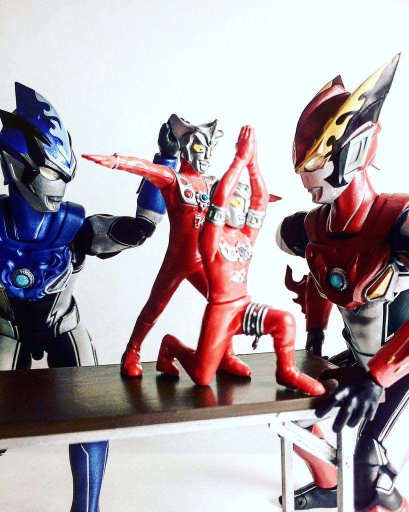 ラズロ Twitter પર ウルトラマンルーブ ウルトラマンロッソ ウルトラマンロッソフレイム ウルトラマンブル ウルトラマンブルアクア アストラ ウルトラマンレオ Ultramanrb Ultramanbull Ultramanbullaqua Ultramanrossoflame Ultramanrosso Astra