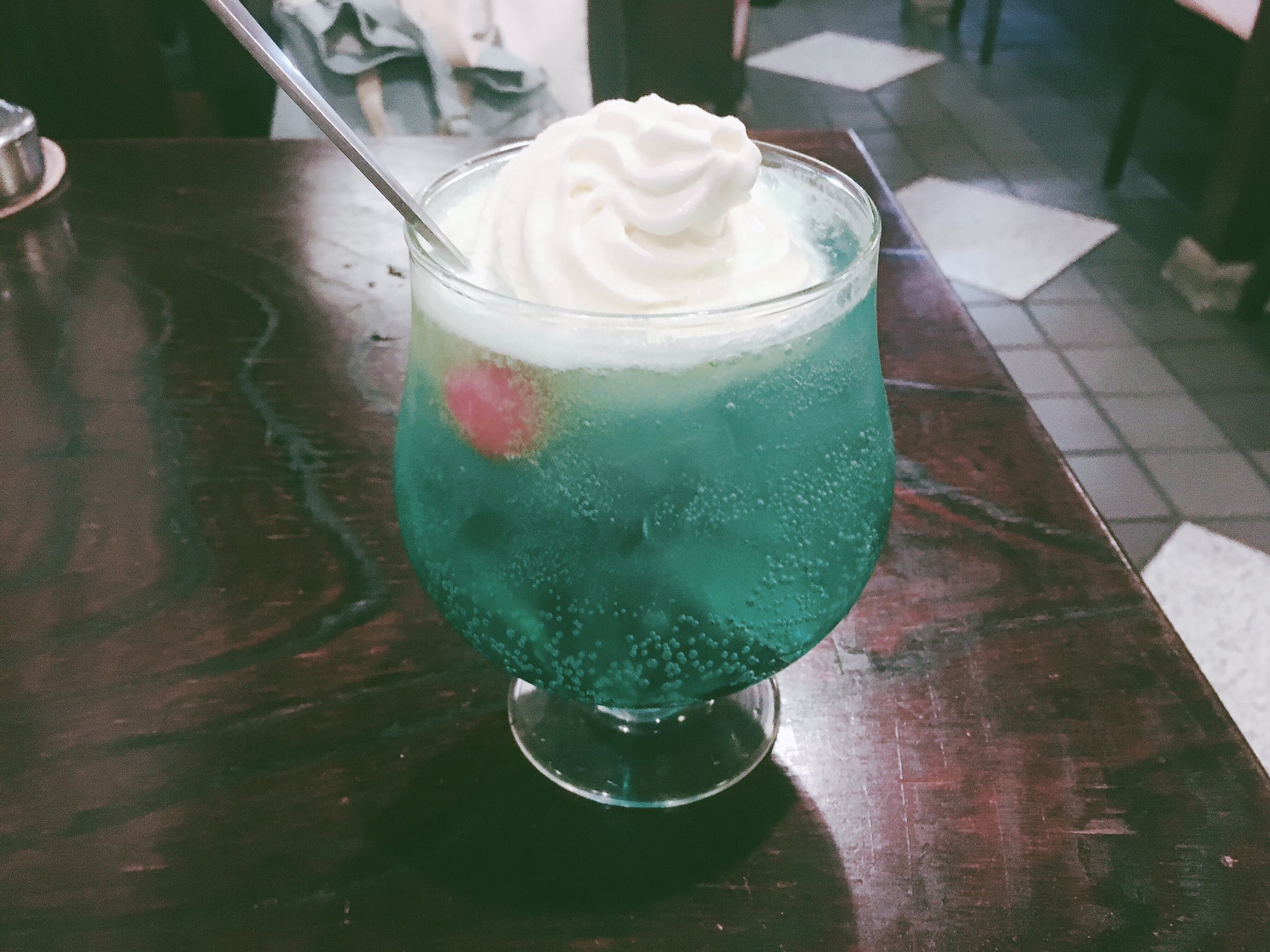 白山 静 冬のクリームソーダ T Co 7xn8qypunq Twitter